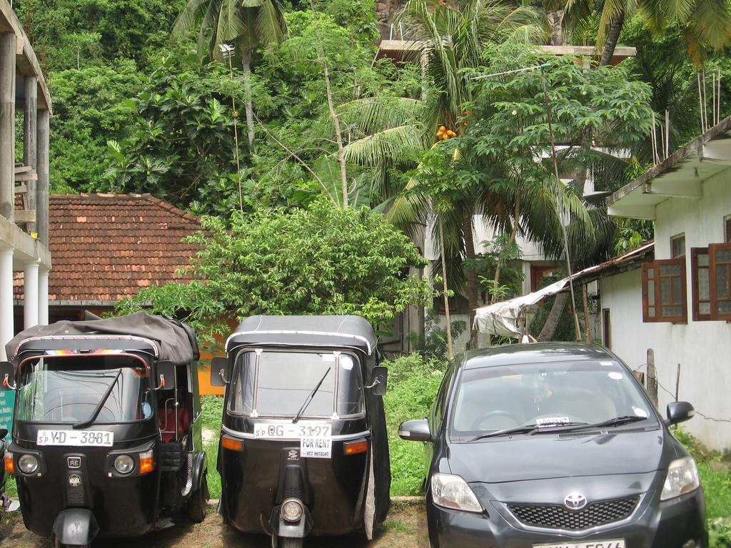 Hopson Resort And Apartment Unawatuna Esterno foto