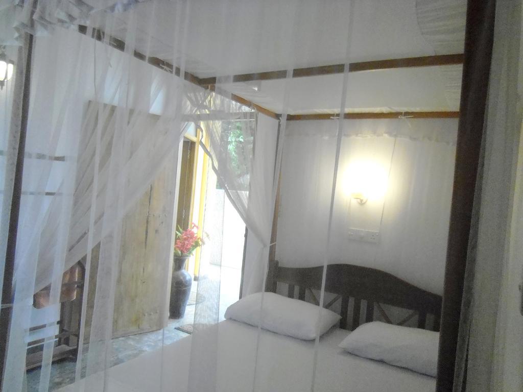 Hopson Resort And Apartment Unawatuna Esterno foto