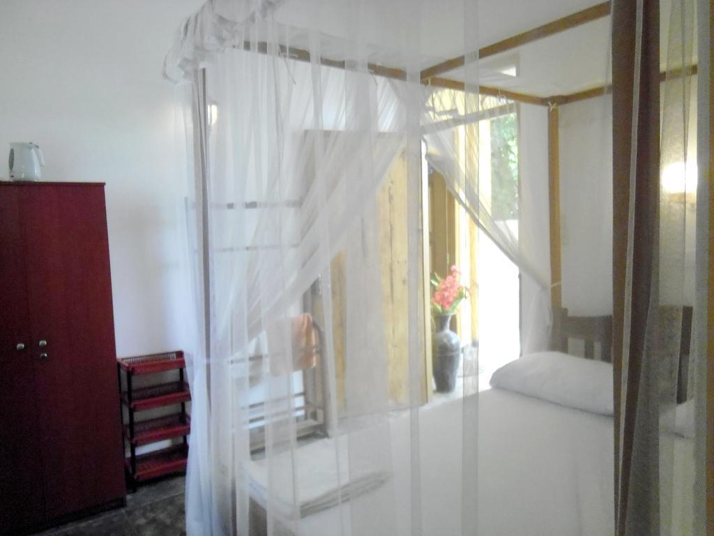 Hopson Resort And Apartment Unawatuna Esterno foto