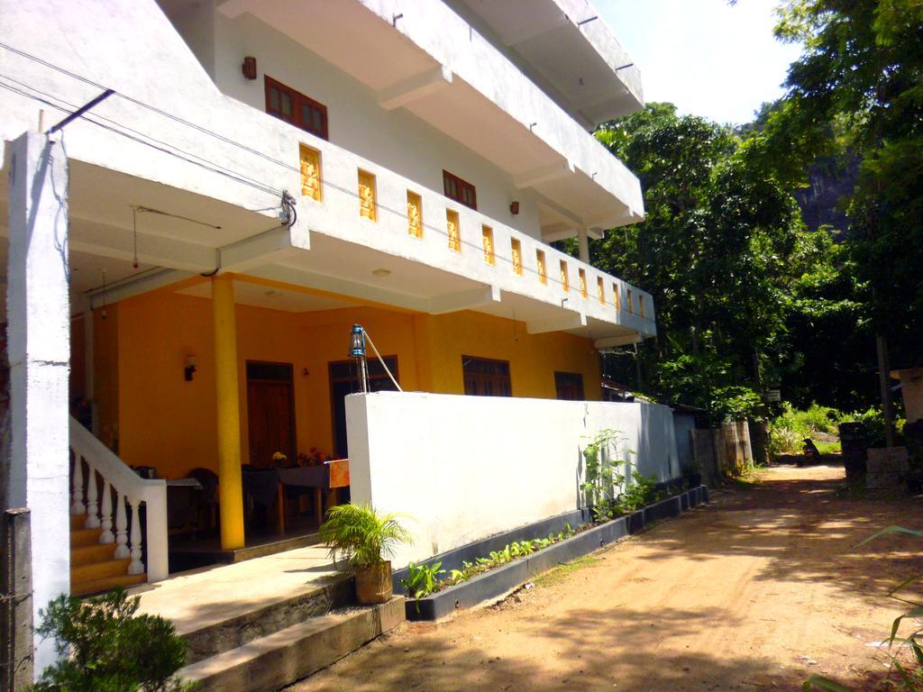 Hopson Resort And Apartment Unawatuna Esterno foto