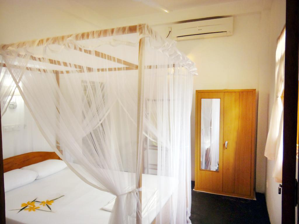 Hopson Resort And Apartment Unawatuna Esterno foto
